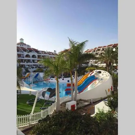 Seaview Studio At Parque Santiago Iii Apartamento